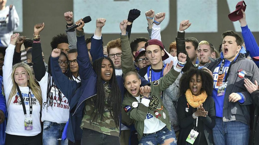 tdy_news_sanders_march_for_our_lives_180326.today-vid-canonical-featured-desktop.jpg